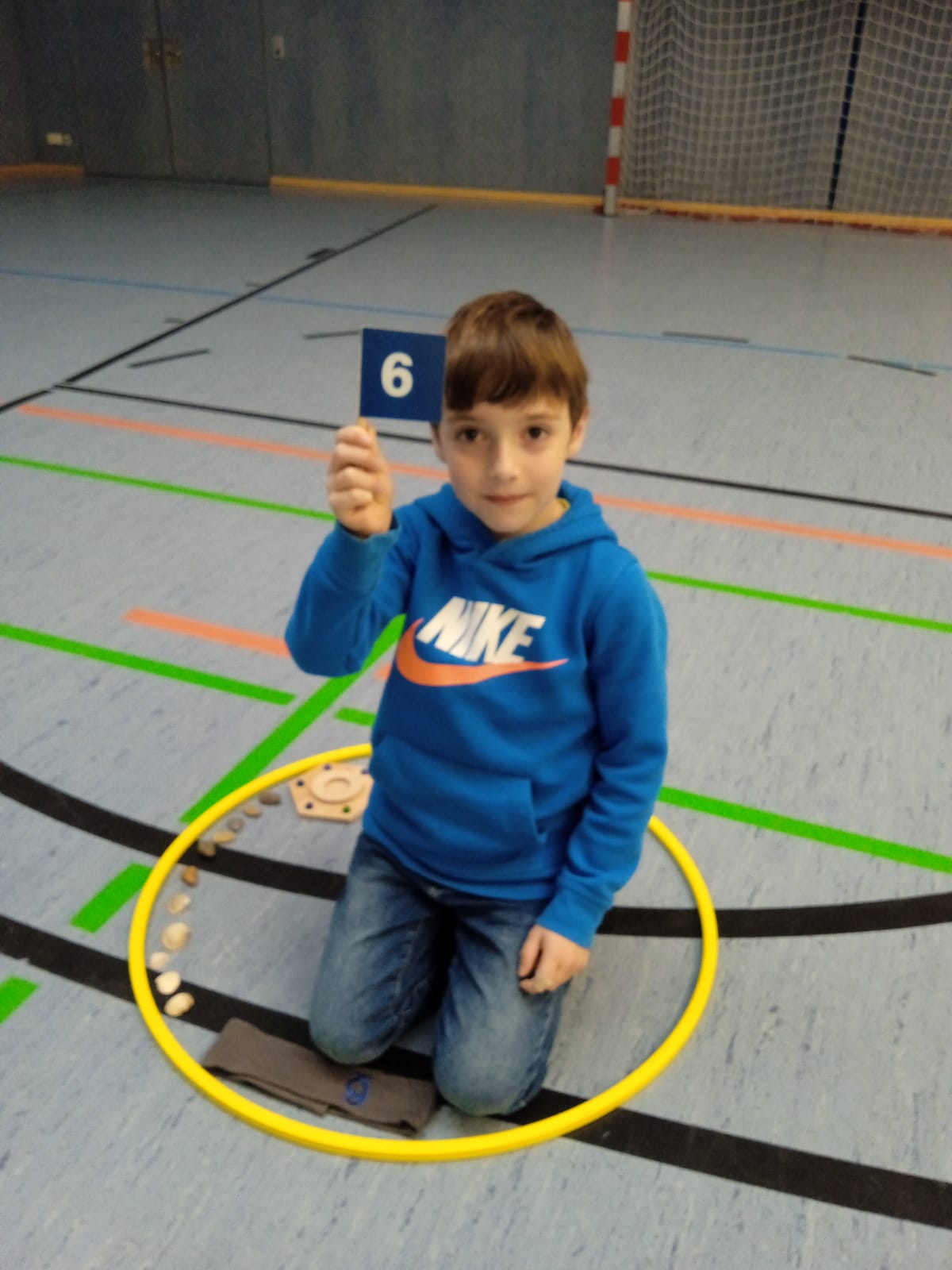 Die Zahl 6 im Reifenhaus